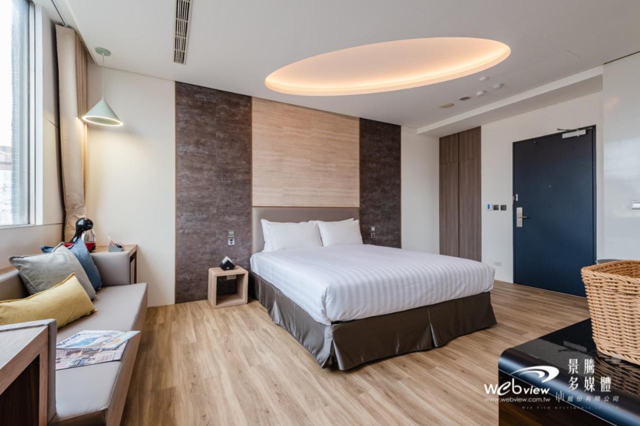 玩行旅台北館 Hotel Тайпей Екстериор снимка