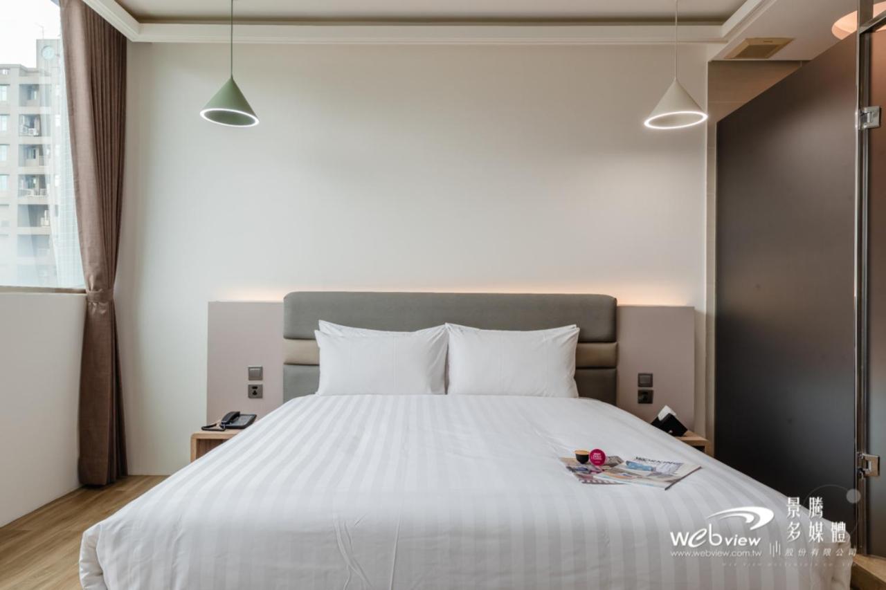 玩行旅台北館 Hotel Тайпей Екстериор снимка